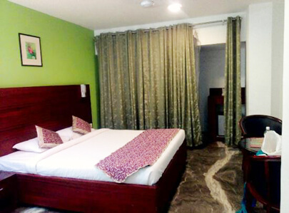 Hotels in Thrissur - Deluxe Room